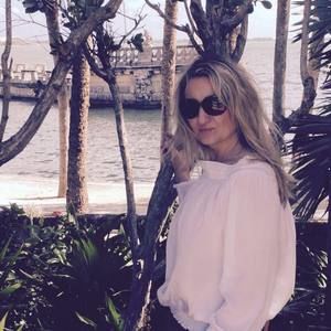 Meet your Posher, Natalia